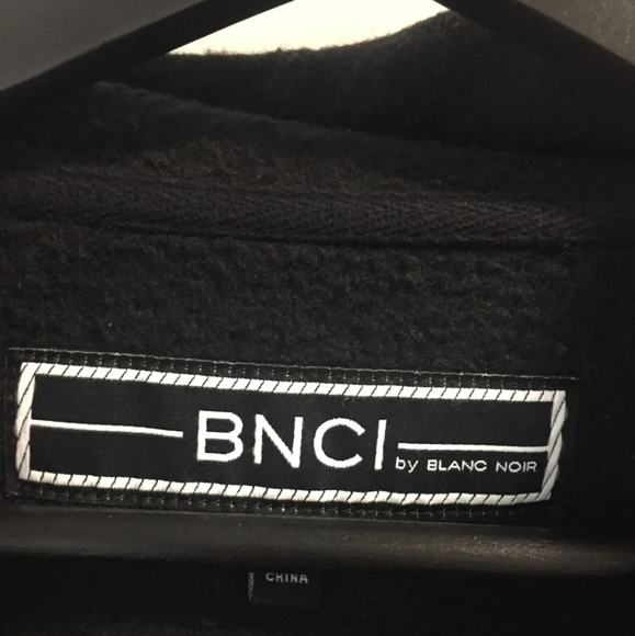 BNCI Black Cowl Snap Sweater Jacket Light Jersey Fleece Size Small - Picture 9 of 12